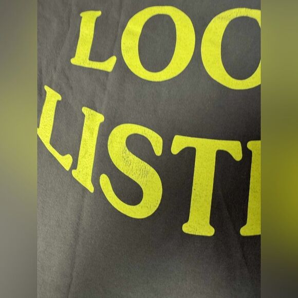 New Travis Scott Astroworld Europe 2019 Tour LS Tee Grey Size M Stop Look Listen - Picture 9 of 12